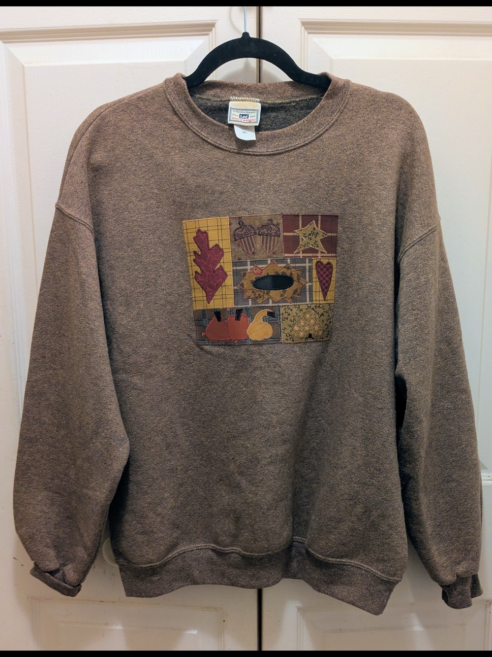 Lee Heavyweight Sweatshirt with Quilted Autumn Patchwork Design Sz M